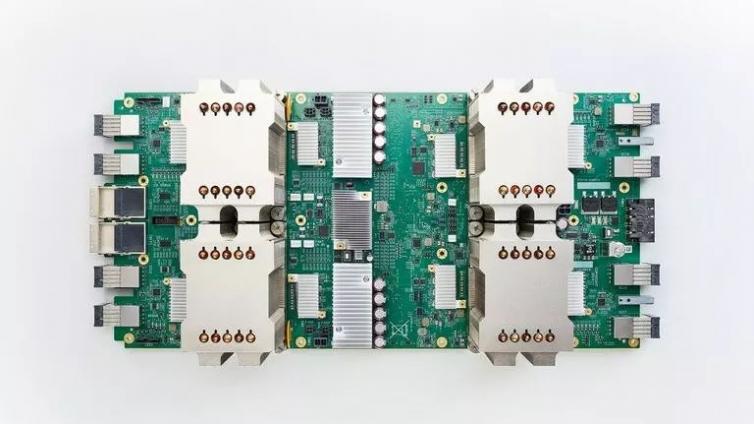 谷歌宣布TPU全面开放，AI芯片行业及云市场再迎变局